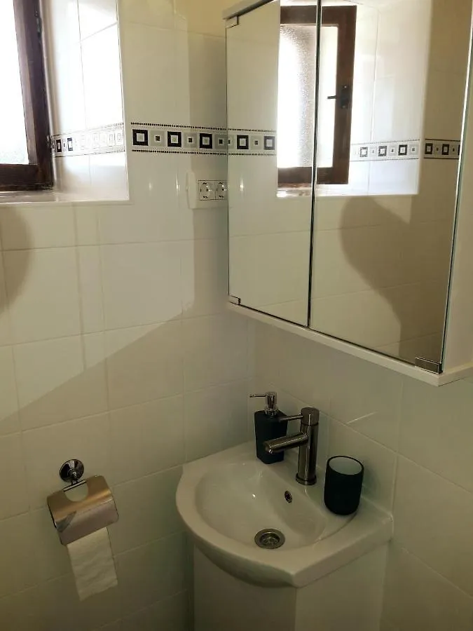 Casa Istriana Nona Pina Villa Kaštelir 0*,  Horvátország