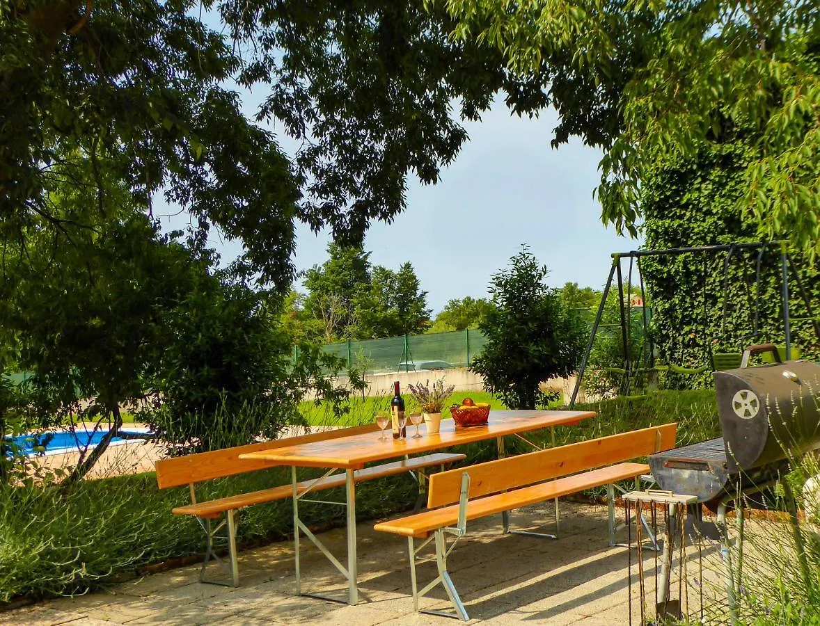 Casa Istriana Nona Pina Villa Kaštelir 0*,  Horvátország